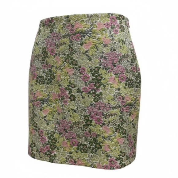 Love & other stories Floral Embroidered Skirt size 4 new - Picture 2 of 15